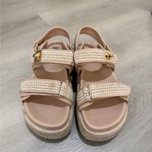 Steve Madden Bigmona Platform Sandal